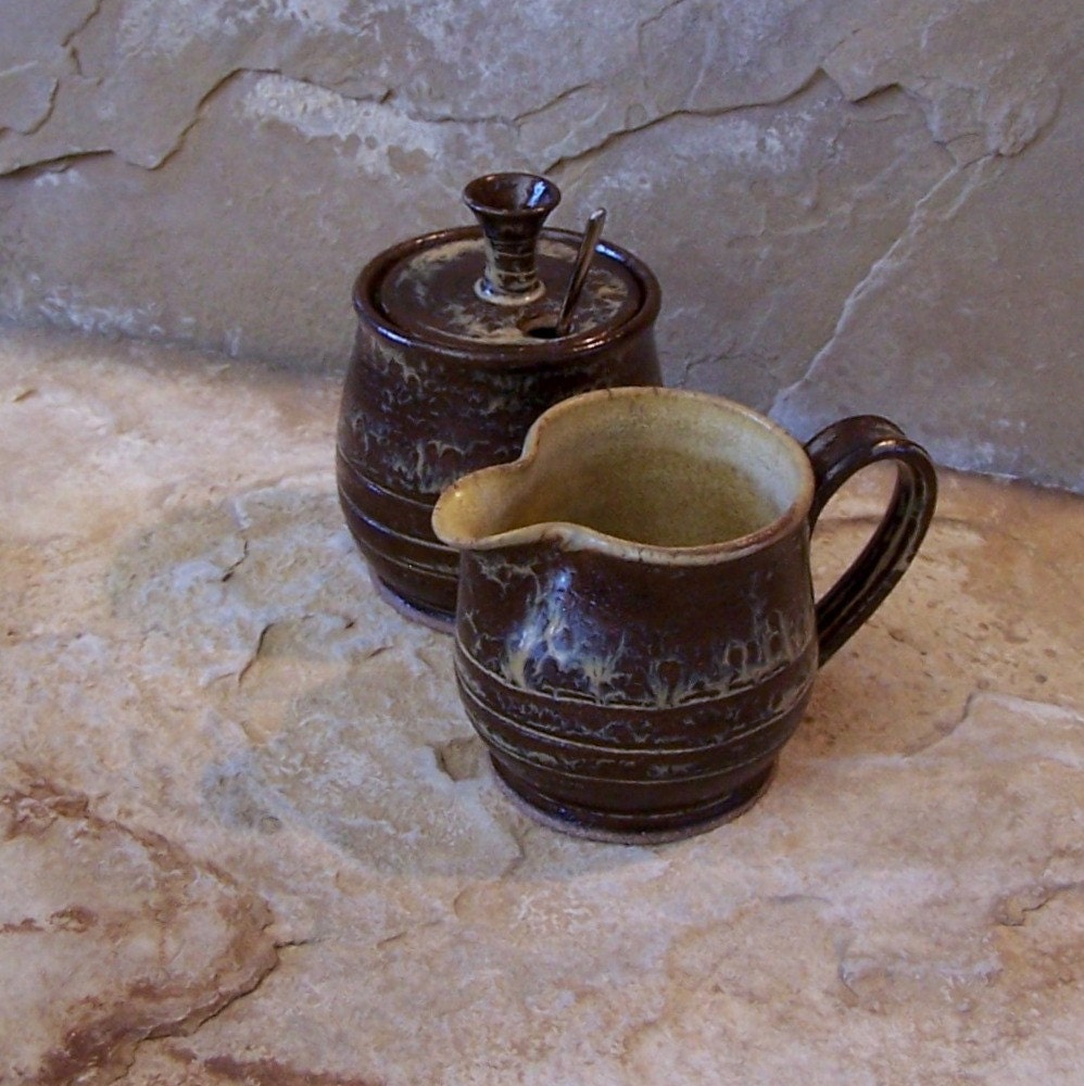 Burnt Iron Brown Handmade Stoneware Ceramic Pottery Sugar and Creamer Set