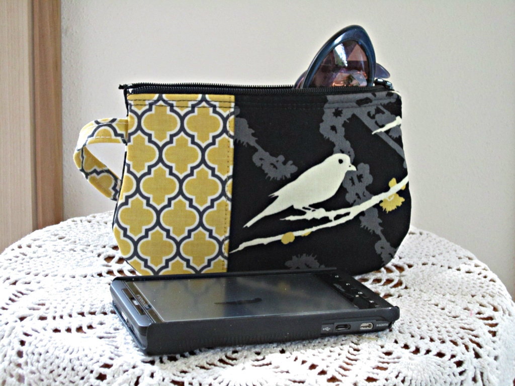 Wristlet Clutch Zipper Gadget Purse Pouch Songbirds
