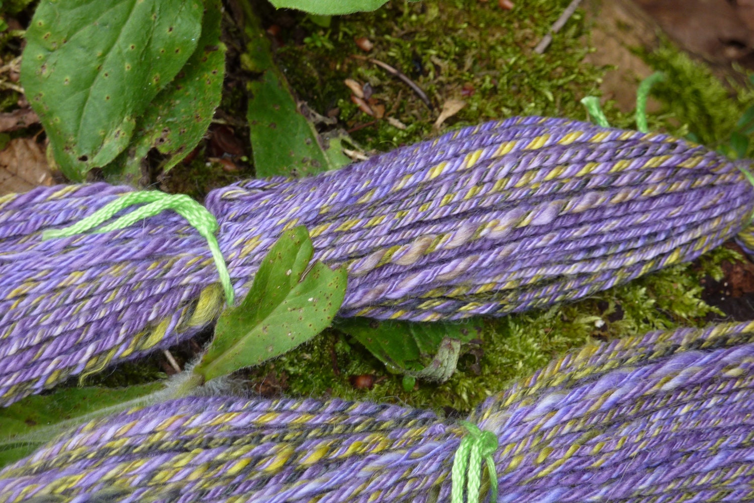 Johnny Jump Up - 137 yards 5 ply hand spun baby Alpaca and Merino DK weight yarn