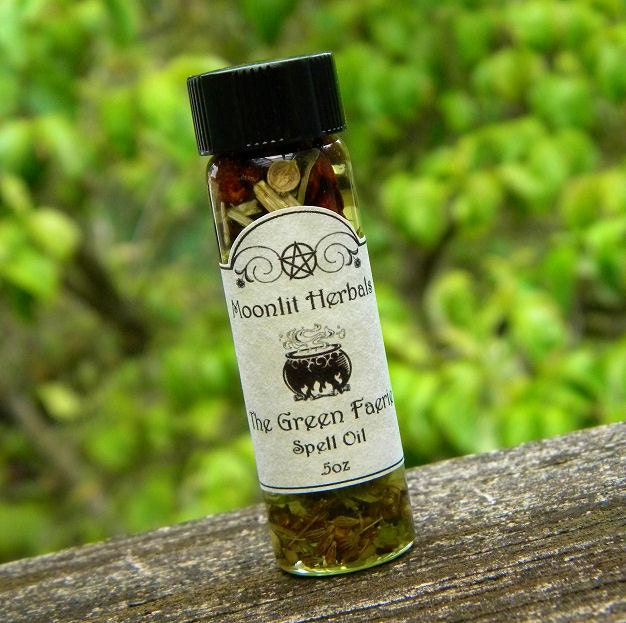 The Green Faerie Spell Oil - Absinthe, La Fee Verte, Creativity, Calling upon your Muse, Psychic Work, Intuition, Visions, Pagan