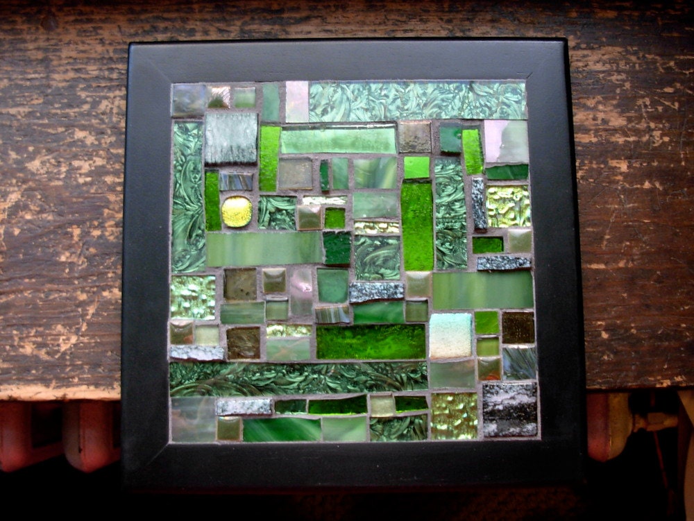 Verdant Green Mosaic Patchwork Tile
