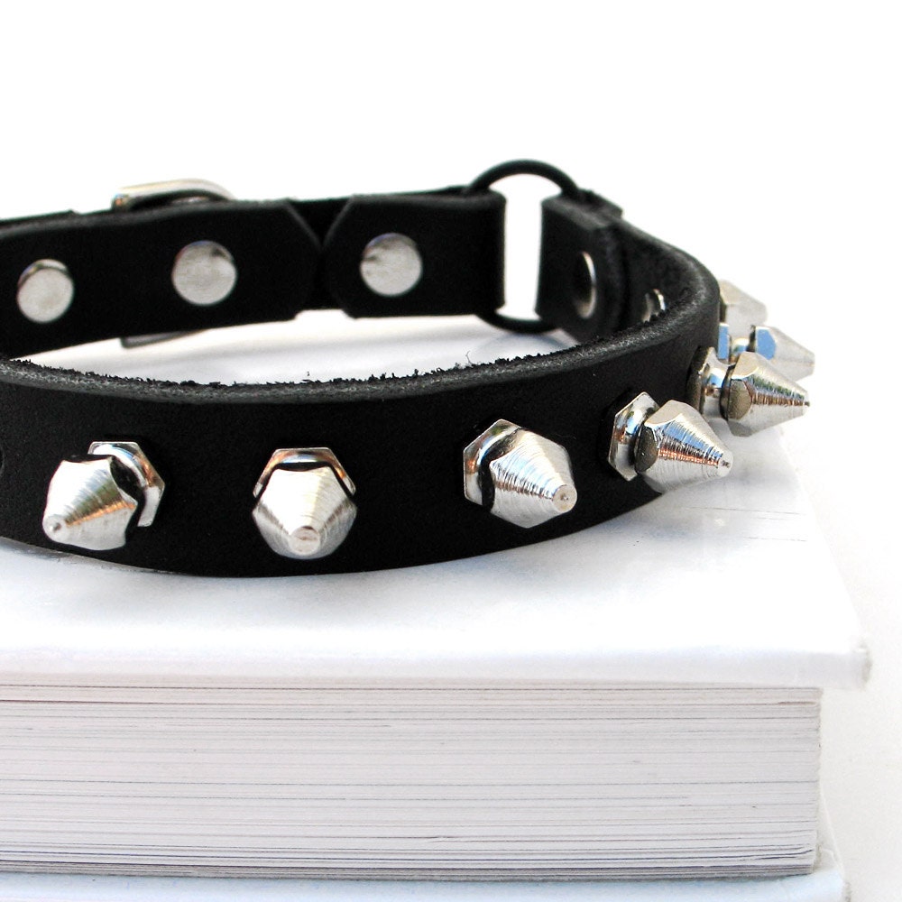 Leather Cat Collar, Tough Kitty Little Spikes, Size XS, EcoFriendly, Biker Style, Black Leather, Punk, OOAK