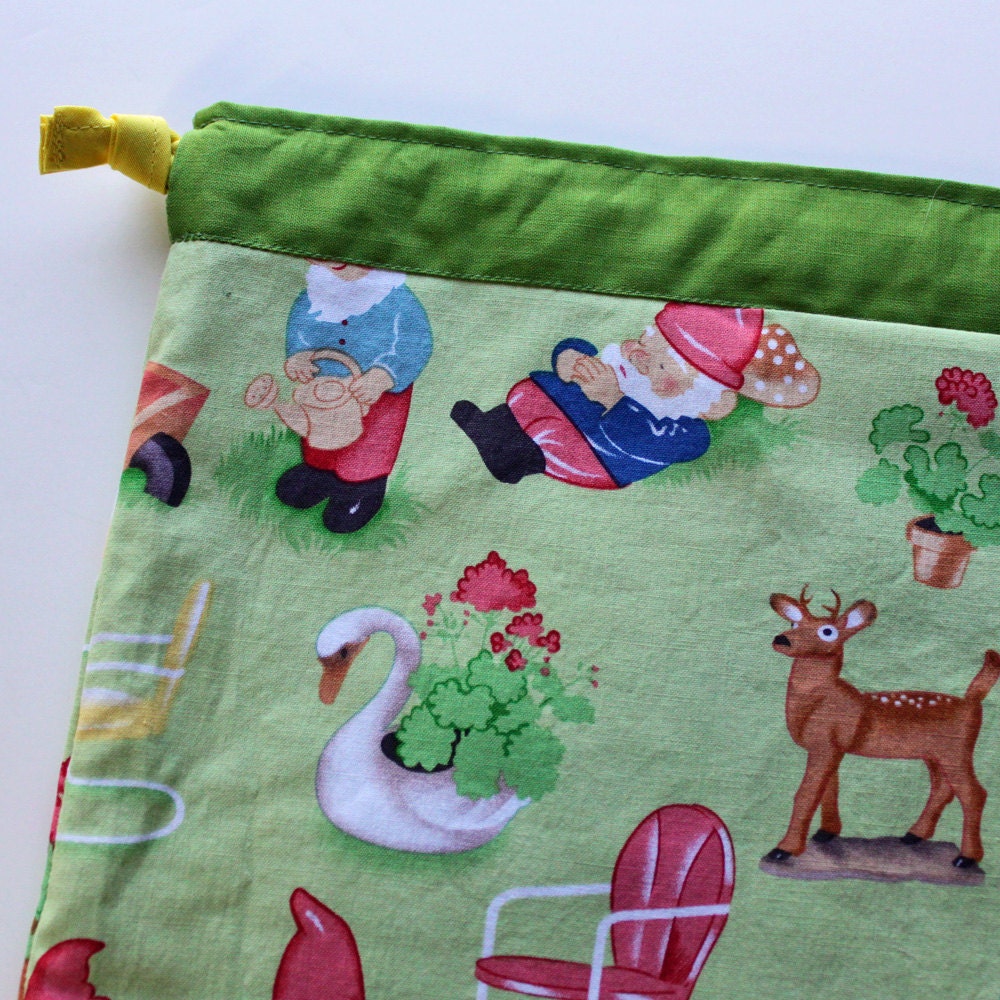 Sm  Knitting Project Bag - Back Yard Gnomes - New Fabric
