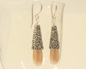 SEXY CUFFS - Peach Pearl and Silver Earrings