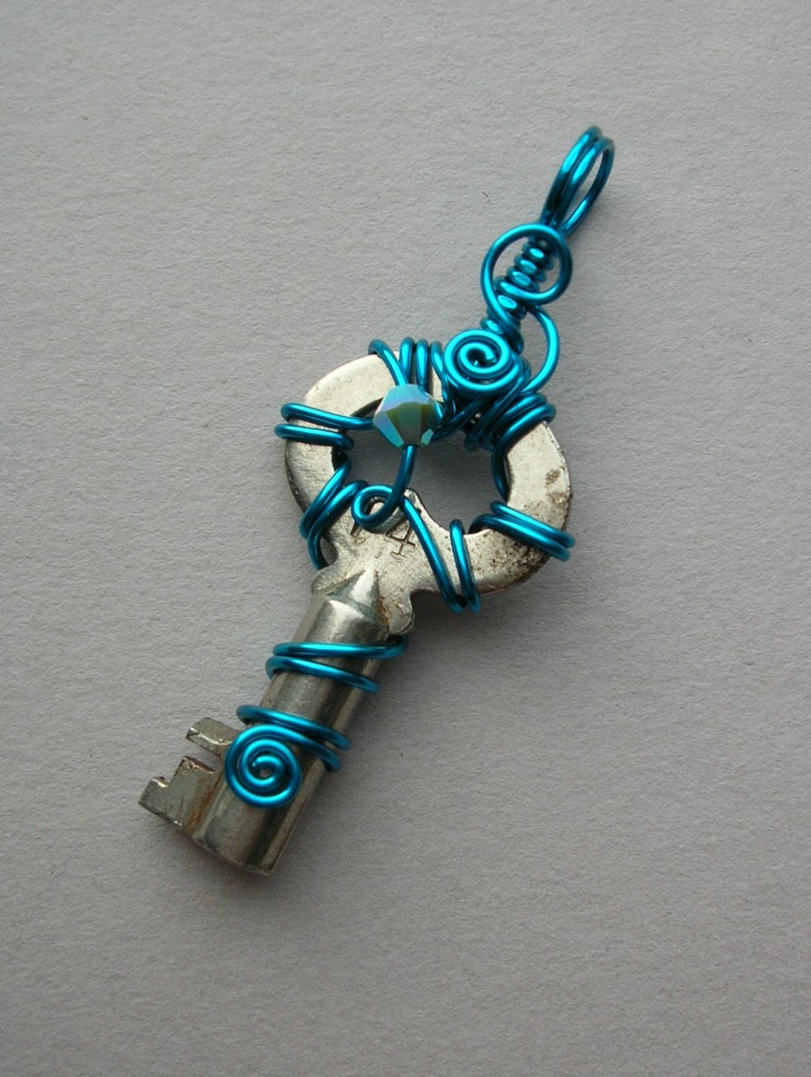 Turquoise Wire Wrapped Key Pendant -- Small Wire Wrapped Key, Bright Turquoise Blue Wire, Turquoise Swarovski Crystal