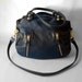 Medium Larch bag in black