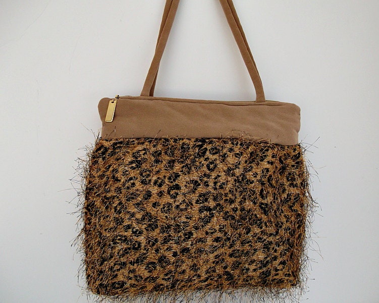 Over the Shoulder Bag , Leopard Handbag , Leopard Print Purse , Shoulder Bag , Leopard Purse , Zip Purse , Tan Trimmed Purse