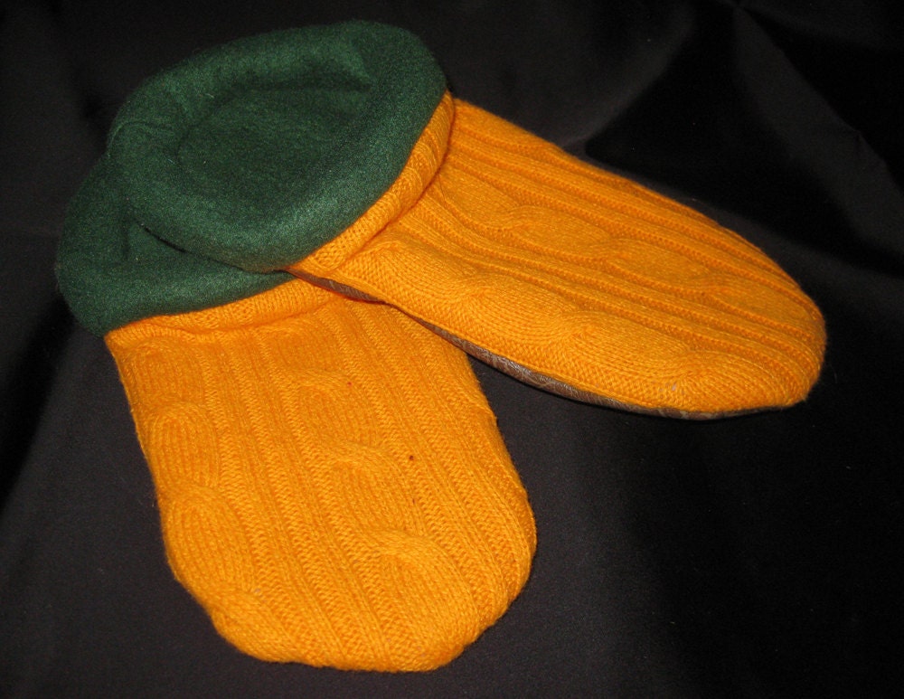 Orange CableKnit Fleece Lined Sweater Slippers with Vinyl Bottoms - W 7/8