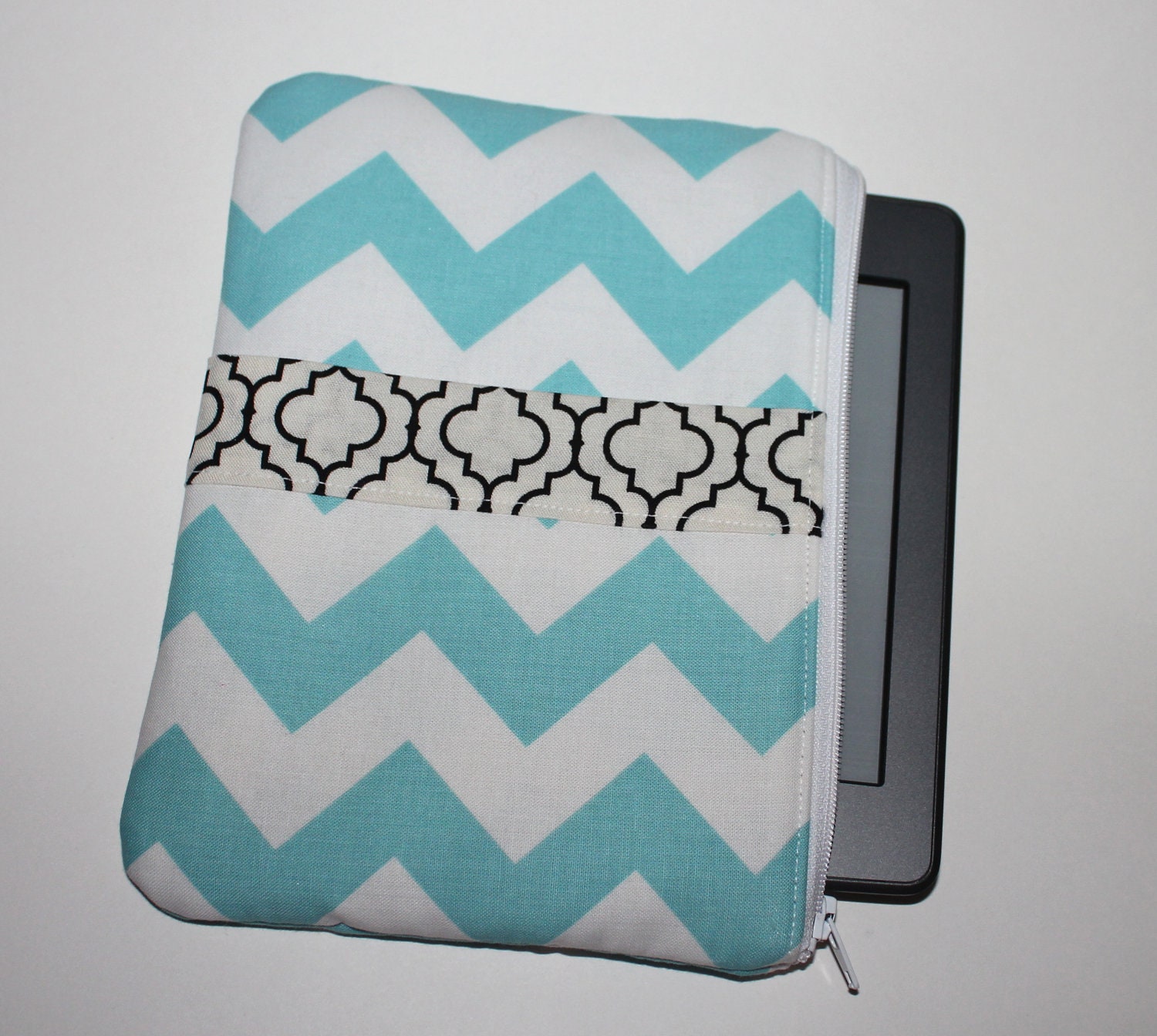 Kindle / Kindle Touch Sleeve - Small - Padded eReader Case - Aqua Chevron Stripes