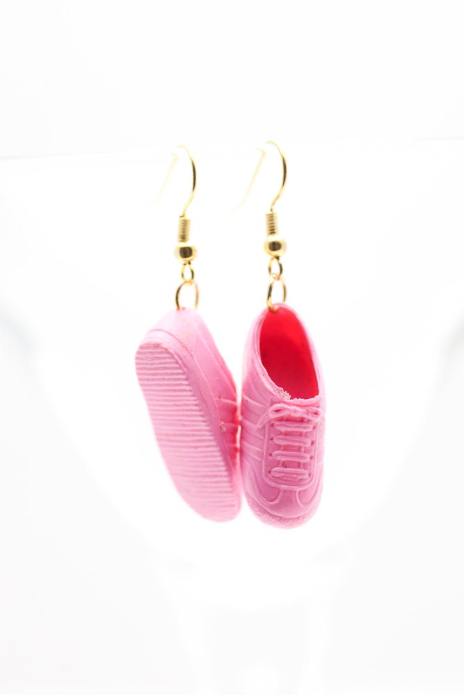 Pink shoe earrings - Smyckorama