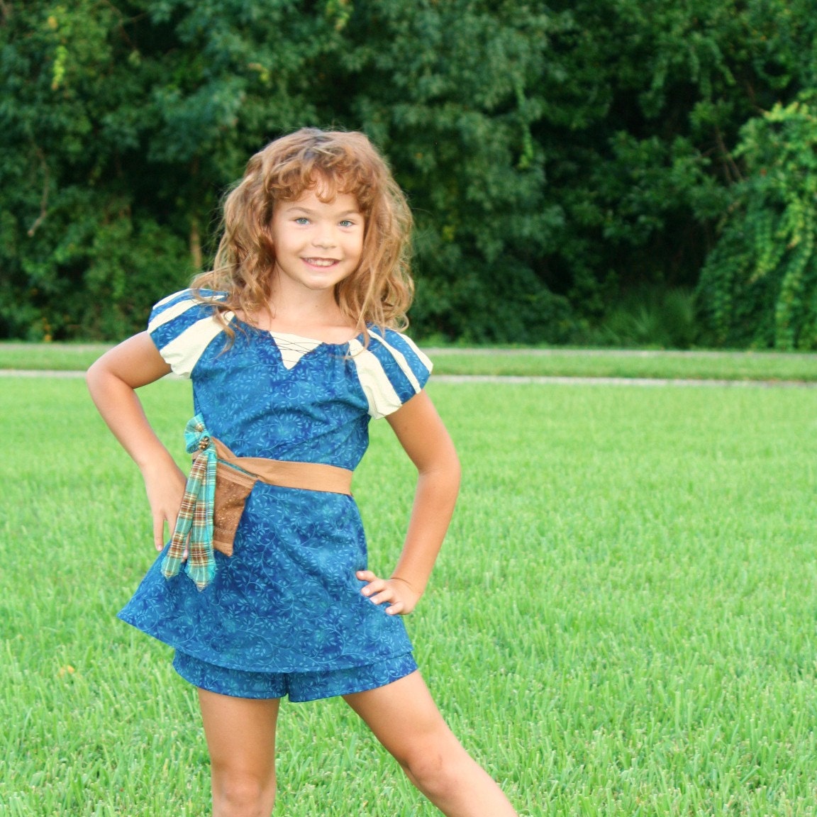 Merida in Tinkerella SHORT SET style any BRAVE girls size 2 to 8  Perfect for your little archery loving Scottish princess