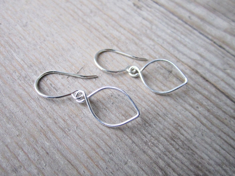 Hollow Leaf Short Dangle Earrings, Sterling Silver