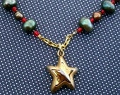 Gold Star and Freshwater Pearl Necklace