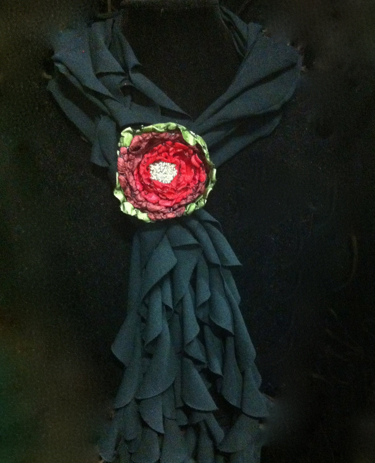 Jersey curly scarf in Black