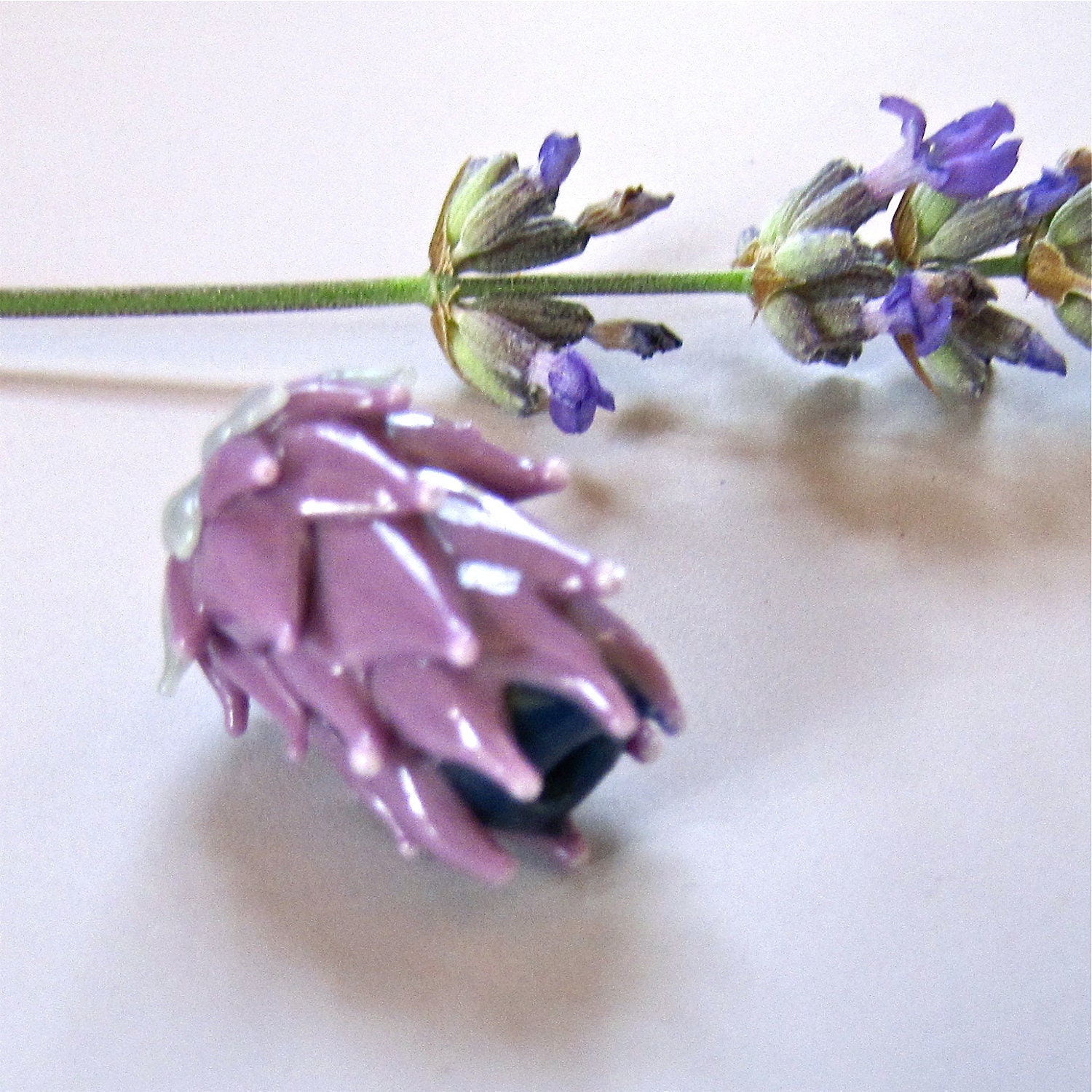 Spanish Lavender Lampwork Glass Bead in Mauve and Green with French Lavender Sachet Buds