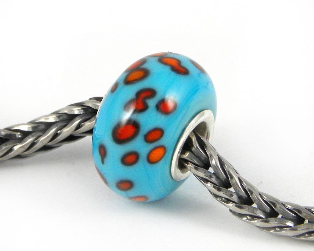 Turquoise Blue Koi - Mees and Merel Bracelet bead with sterling silver core