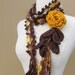 Queen Ann Rose Lariat-Old Gold