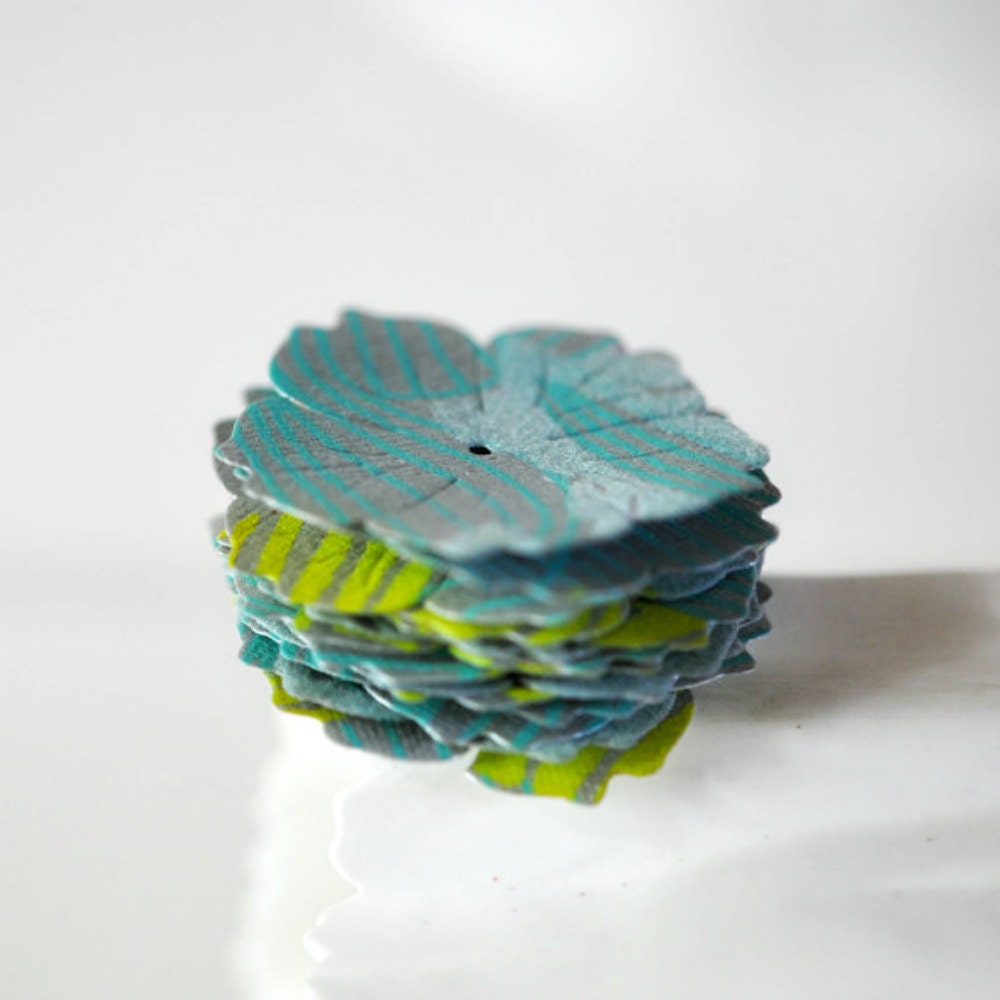 10 Embossed Paper Blossum Adornments Blue Spring