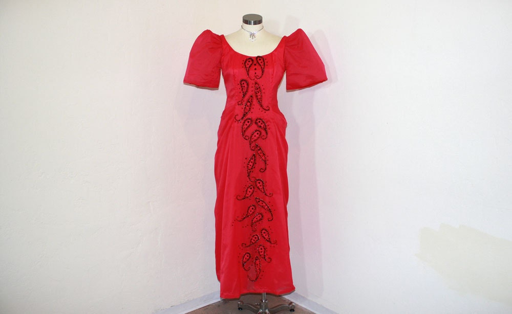 1950s dress / Vintage 50's Authentic Hot Pink Beaded Filipiniana Dress