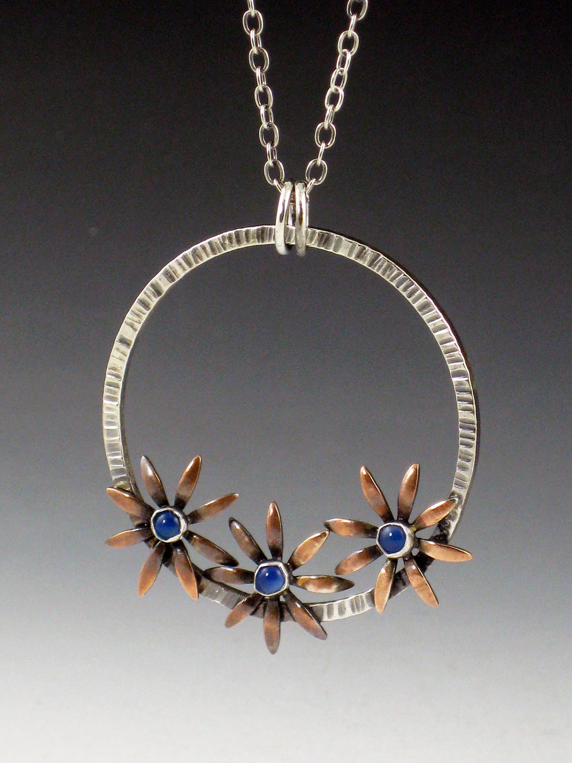 Daisy Necklace