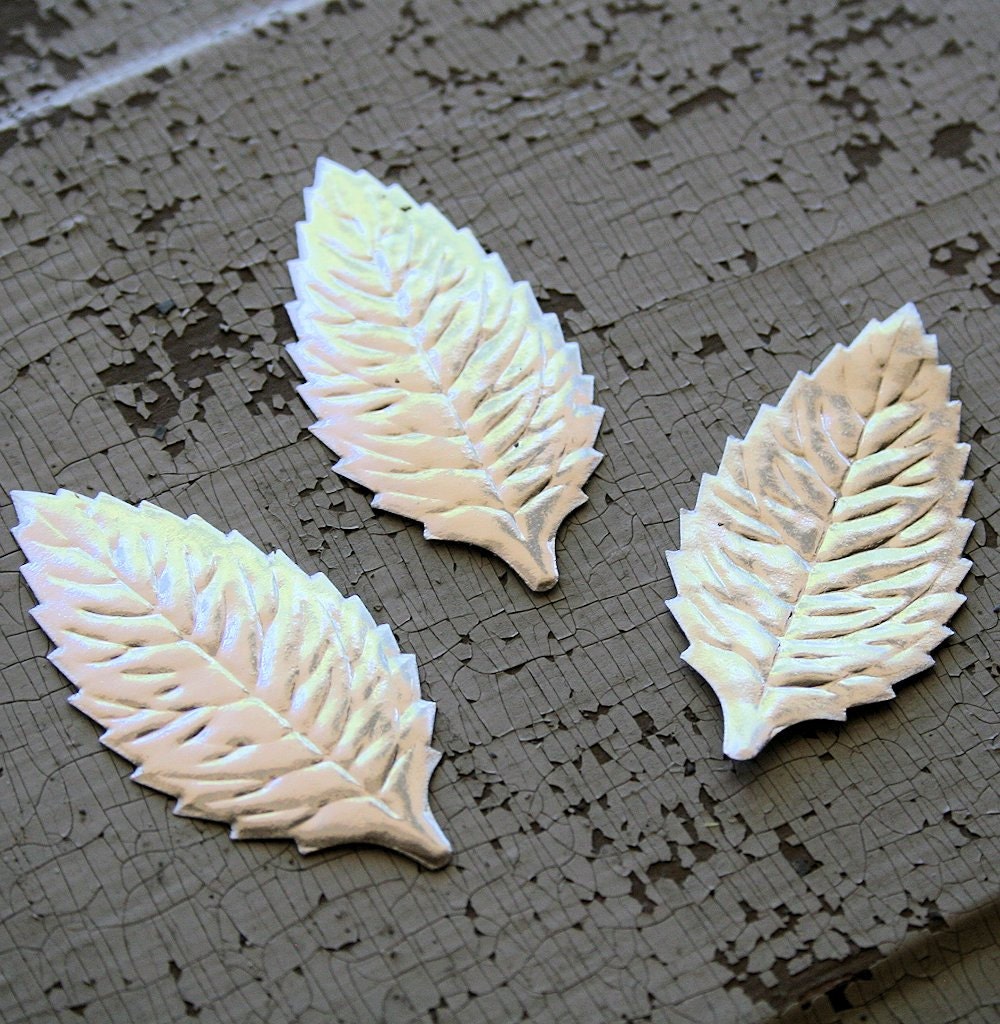 Vintage Millinery Silver Leaves 24 pcs