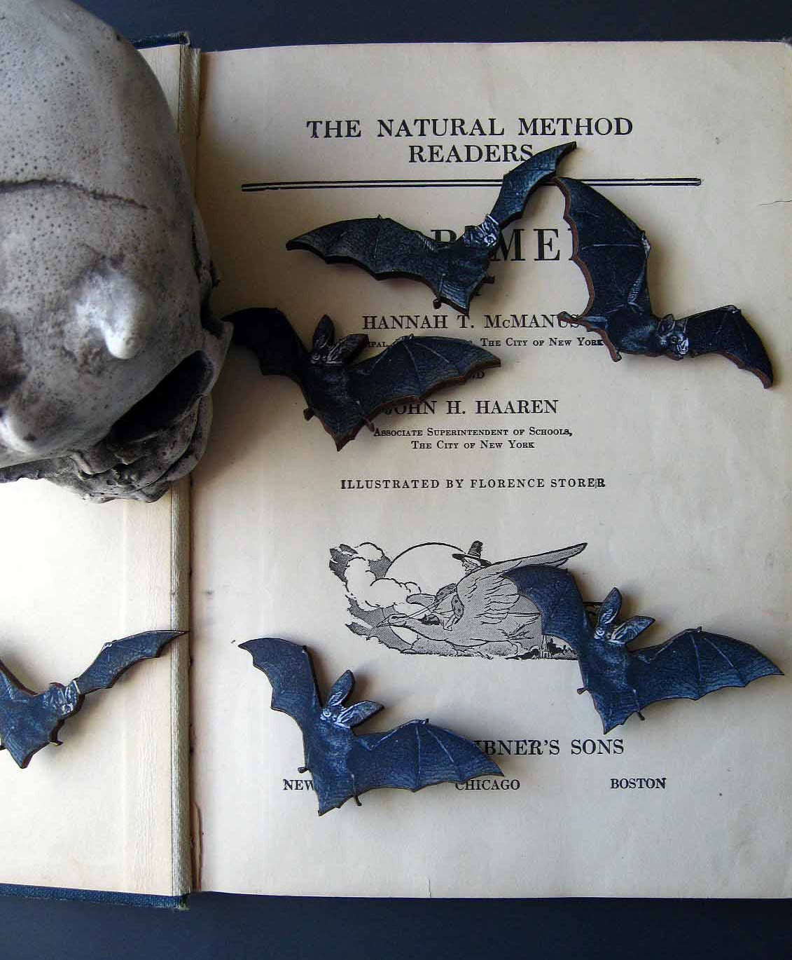 Black Bat Brooch Set - Halloween Vampire Bat - Vintage Illustations - Unisex Pins - Under 15