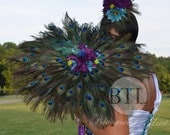 COUTURE Offbeat Peacock Feather Wedding Parasol as Wedding Bouquet Alternative - Featured on Huff Post Weddings