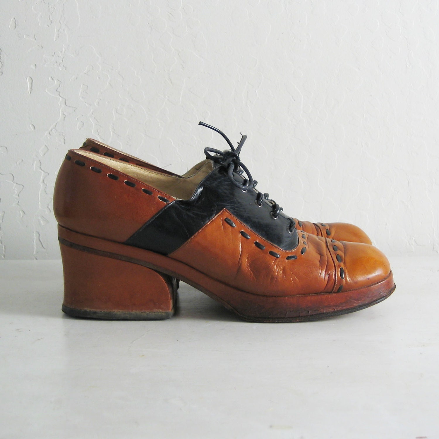 vintage 1970s OXFORD PLATFORMS, 7.5 - 8