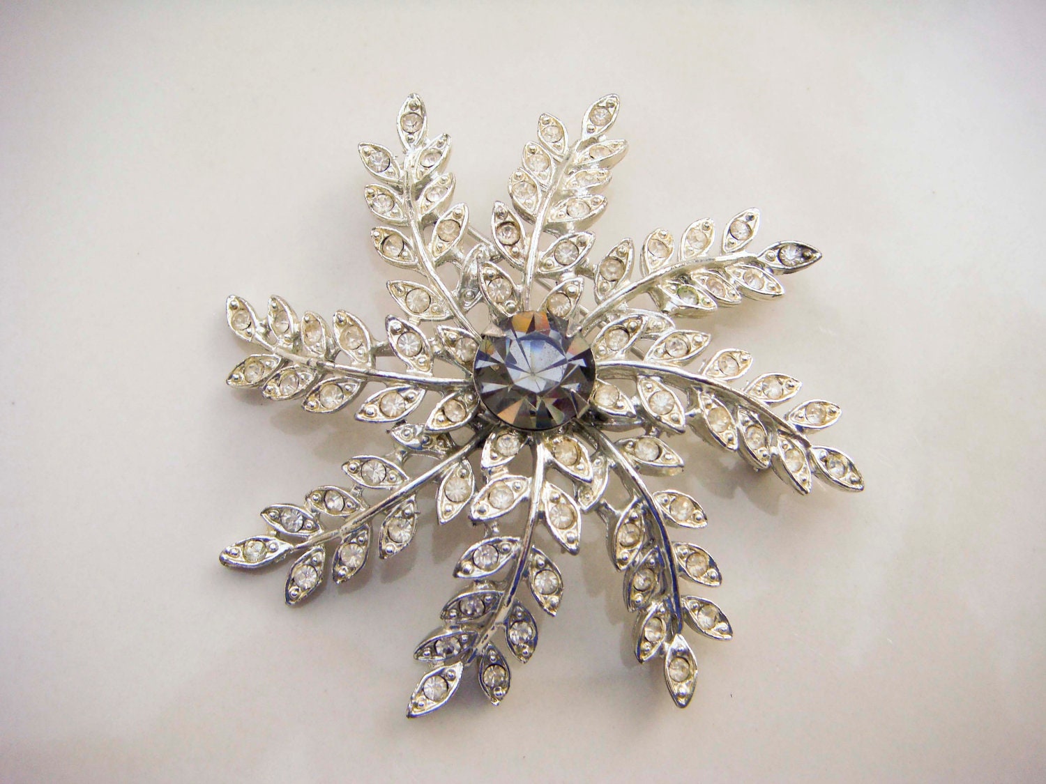 Vintage Sarah Coventry Evening Snowflake brooch 1960