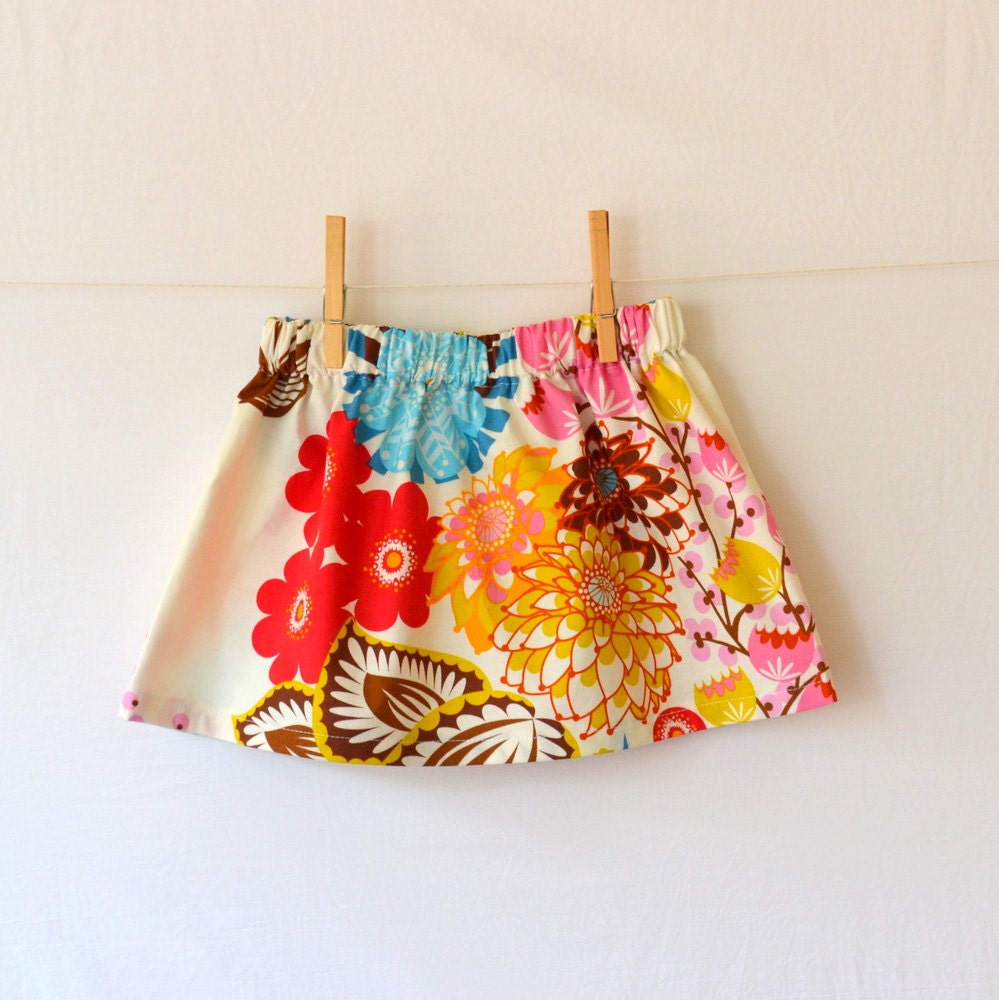 Girls Skirt . Garden . Childrens Clothing