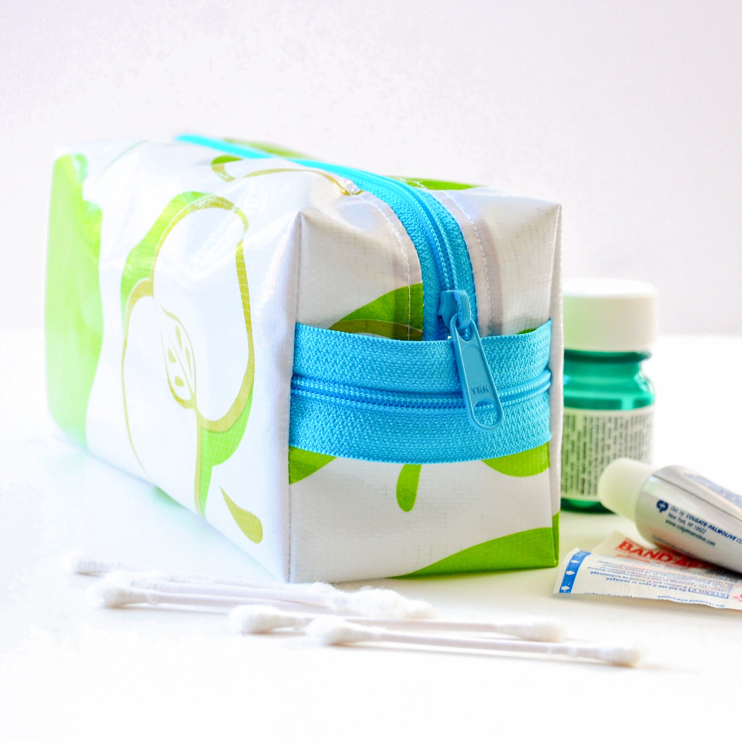 Make Up Bag Toiletry Case Cosmetic Kit Green Apple Oilcloth Small