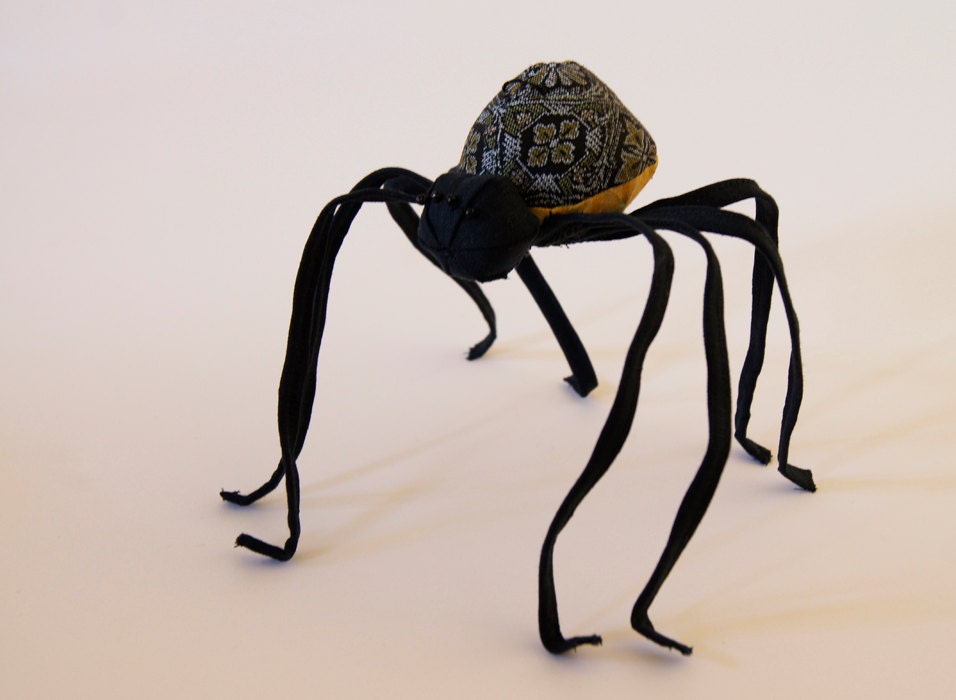 Spider Soft Sculpture / black and gold / silk and linen