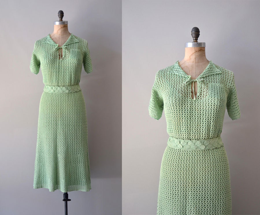 r e s e r v e d...1930s crochet dress / 30s knit dress / Cloverdale dress