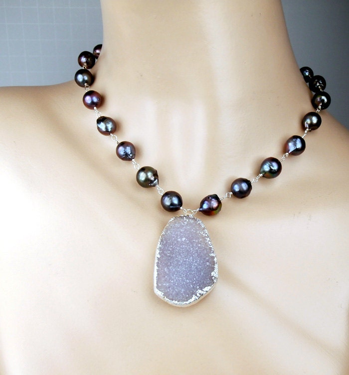 Large Druzy Necklace Wire Wrapped Peacock Pearl Lavender Druzy Crystal Choker Necklace Bold Druzy Statement Necklace Bohemian Beach Wedding
