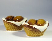 Vintage Bread Basket Salt Pepper Shakers