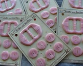 One Vintage Pink Kitsch Bakelite Old Mop Belt Buckle and Button set on Original Card