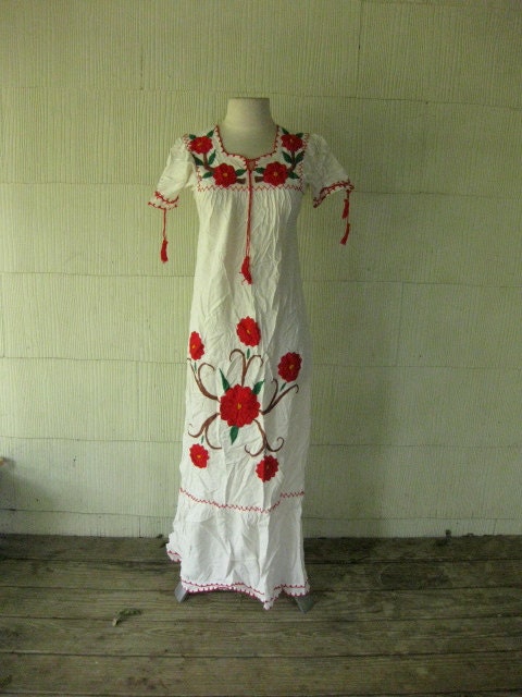 VINTAGE embroidered hippie gauze dress... lovely floral maxi