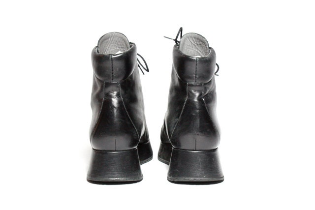Stephane Kelian Platform Lace Up Ankle Boots 7.5