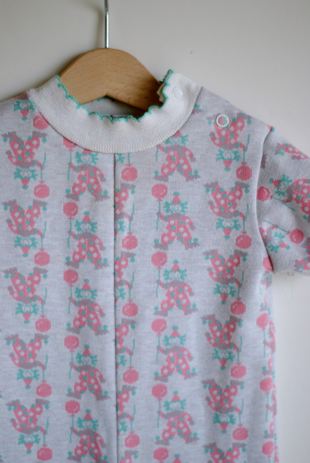 Vintage Baby Girl Romper - Pink CLOWNS (12m)