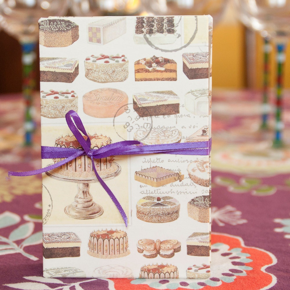 Cake Walk Accordion Guest Book