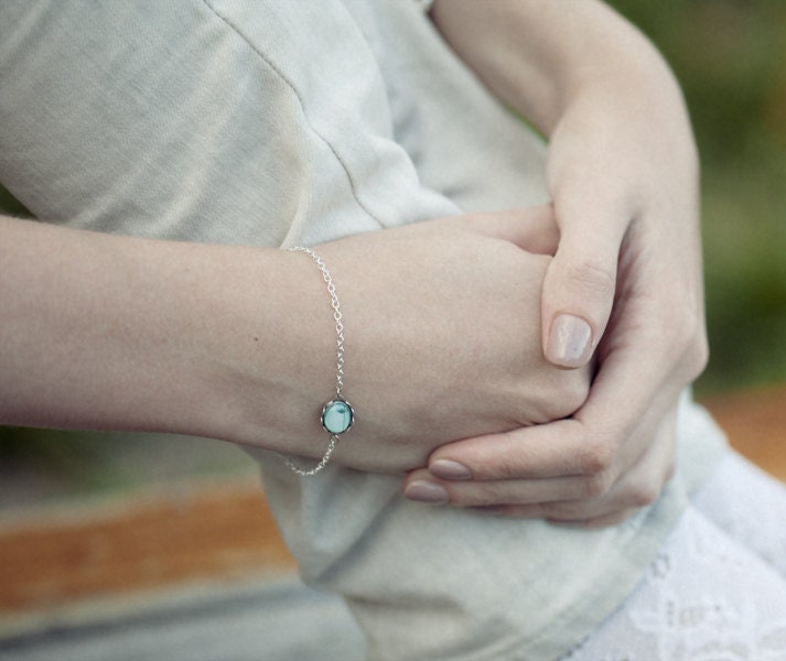 Mint bird bracelet - Tiny jewelry - Chain bracelet (BT011)
