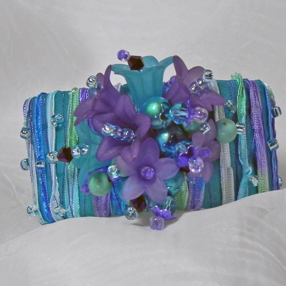 Secret Garden Series Beaded Cuff Bracelet - Hydrangeas - Fiber Art Accessories - Flower Jewelry
