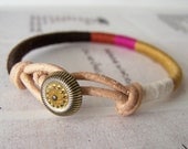 COOPER bracelet - textile and leather with button closure (cola rust fuschia dijon ecru)