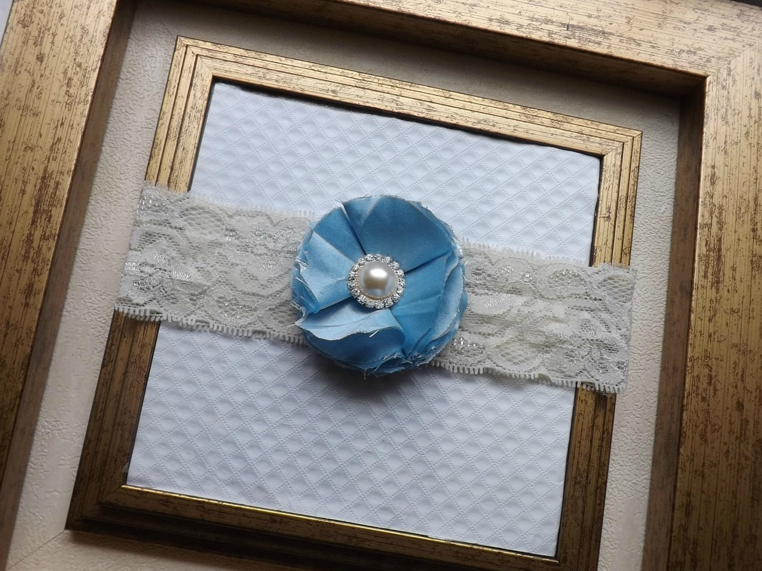 Wedding Garter - Bridal Lace Garter - Cream Wedding Garter - Something Blue Garter - Cream lace Garter