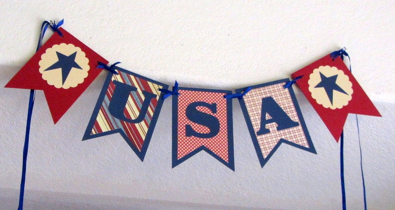 Patriotic USA Banner / Garland, decoration, America July 4 Fourth, independence day red white blue swag bunting