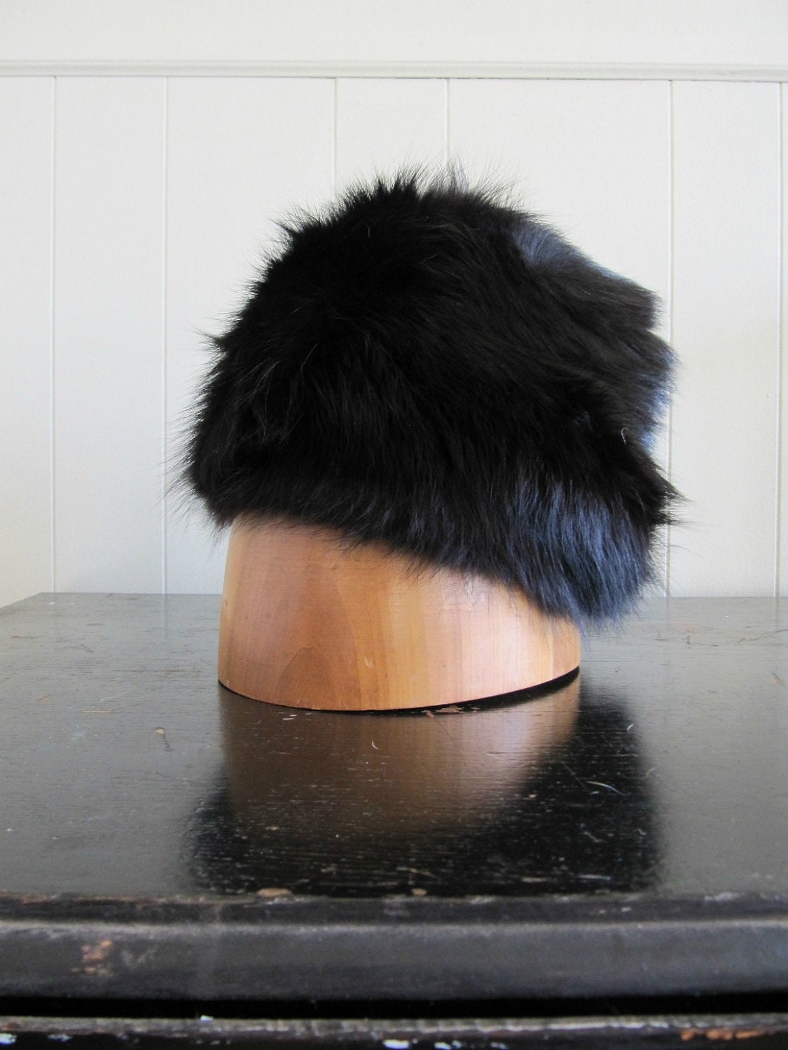 black fur hat / oversized fur hat / 1960s vintage fox fur hat