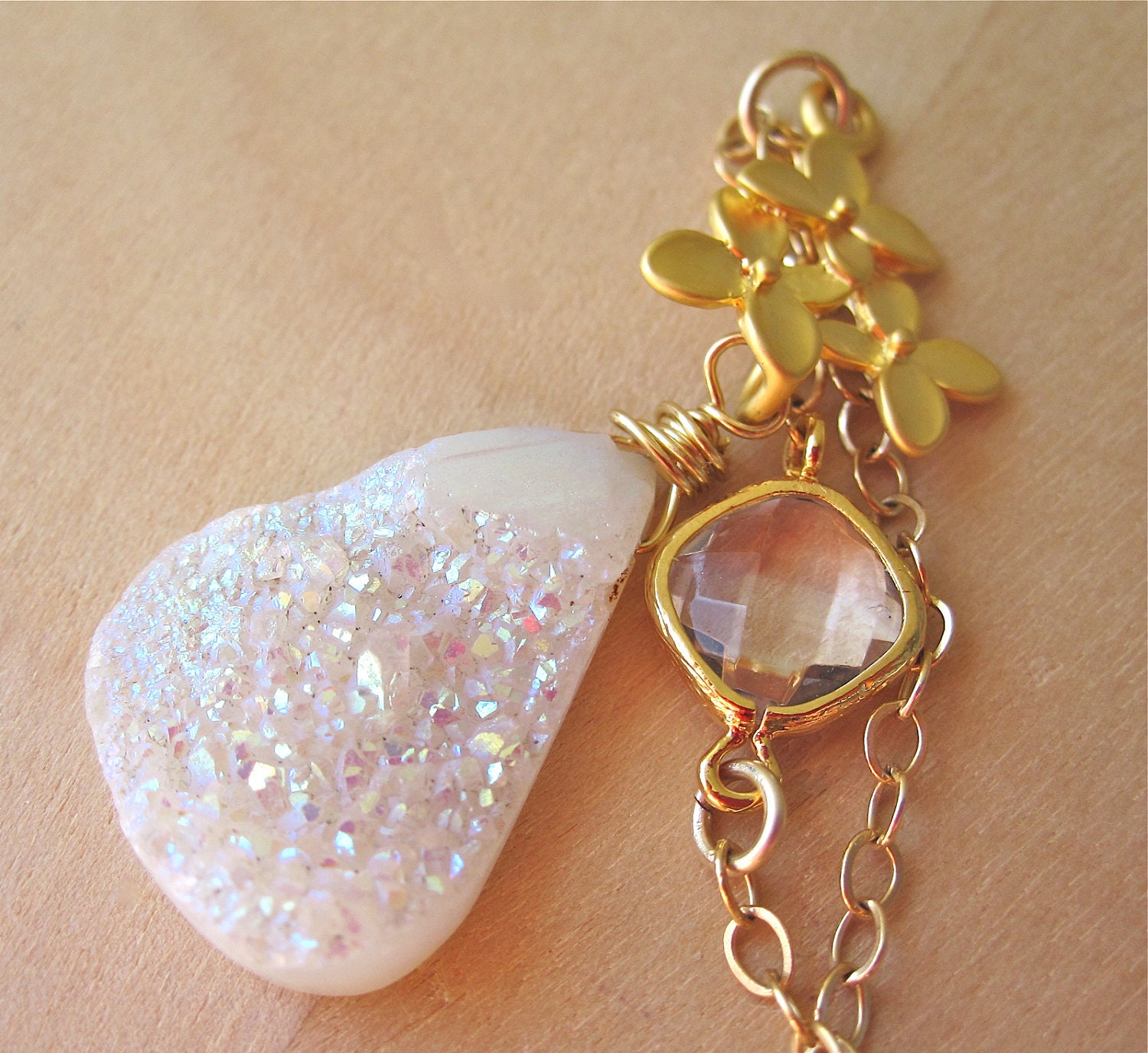 Agate Druzy Necklace - Bezel Set Crystals -14k Gold Filled Chain - Gemstone Necklace