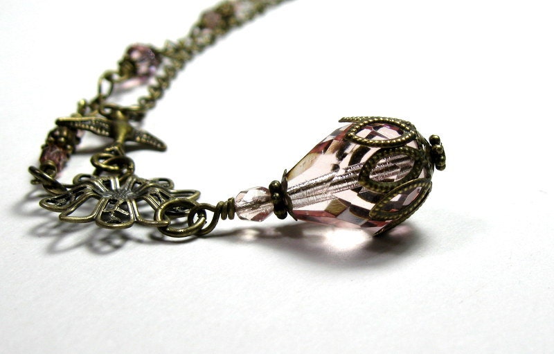 Dusty Rose, Victorian Vintage Style Pendant Necklace