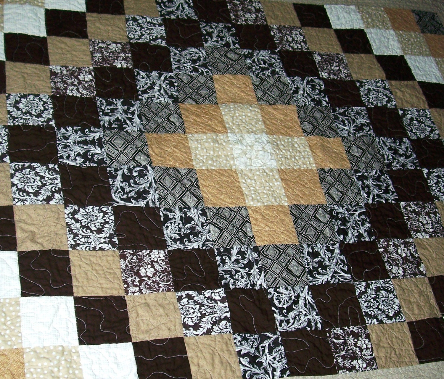 Patchwork Quilt-Throw or Coverlet- Full Queen Lap Blanket Irish Chain Patchwork Neutral Traditional
