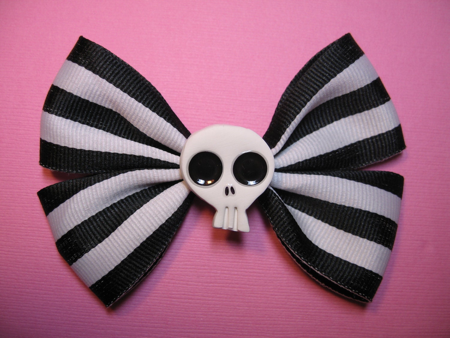 Black & White Stripes - Skull Hair Bow